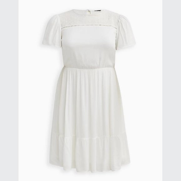 Torrid Flutter Skater Dress - Gauze & Lace White - Picture 3 of 5
